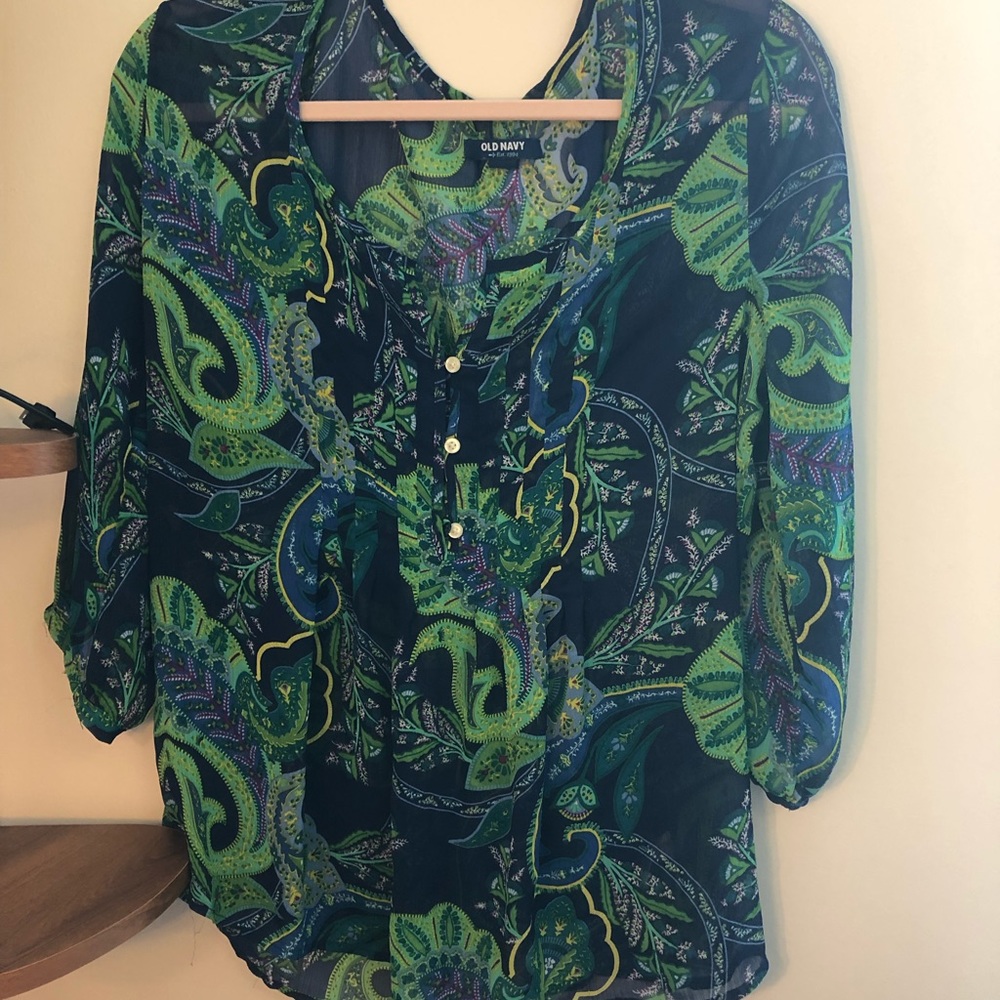 Old Navy blouse Size Large